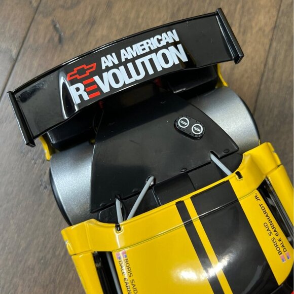 ACTION 2004 C5R Corvette #8 Compuware Dale Earnhardt Boris Said MIB - Picture 9 of 10